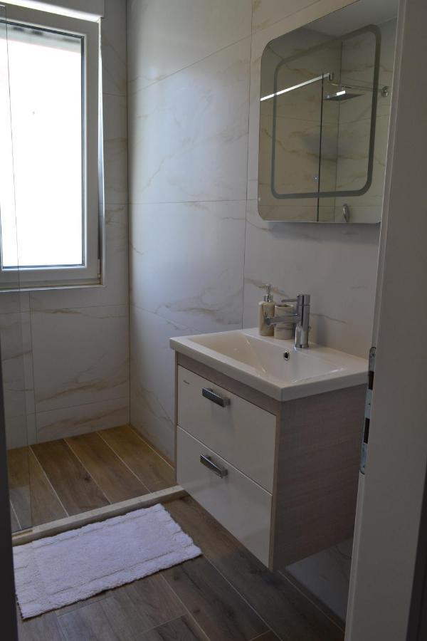 Villa Apartment Joel 特罗吉尔 外观 照片