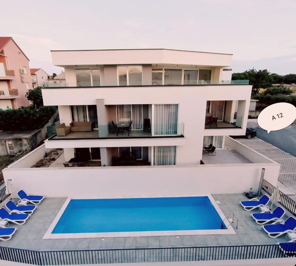 Villa Apartment Joel 特罗吉尔 外观 照片
